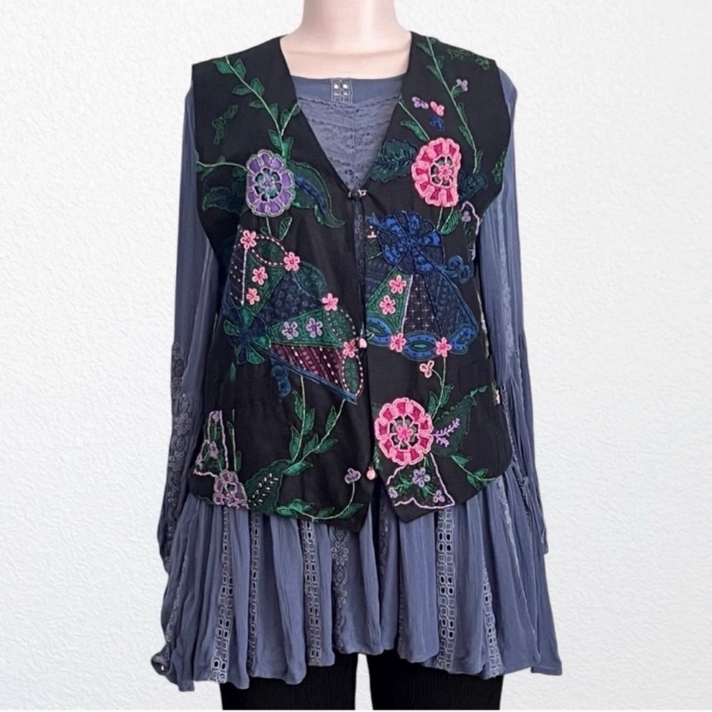 Unique Vintage Hand Beaded  Floral Festival Boho Cottage